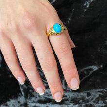 Load the image in the gallery,Aimée Ring 🐥 Yellow gold ring set with a white stone
